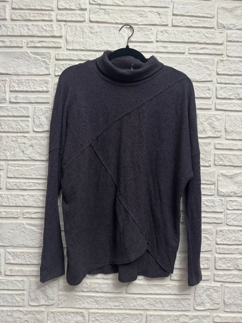 H By Bordeaux Charcoal Gray Ribbed Cowl Neck Asymmetrical Oversized Sweater M